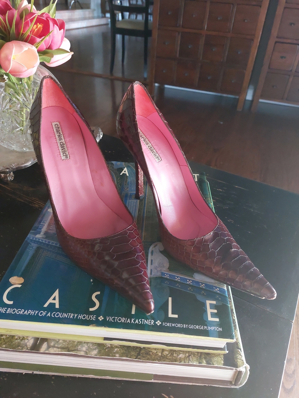 Charles David Brown Snakeskin Pointed Toe High Heels with Pink Lining Sz 10